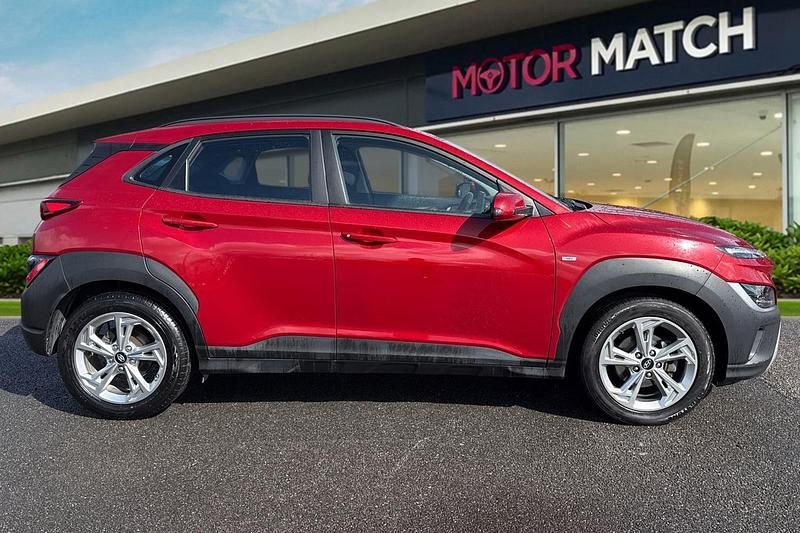 Used Hyundai Kona SE 120 HP (88 kW) 2021 Red SUV
