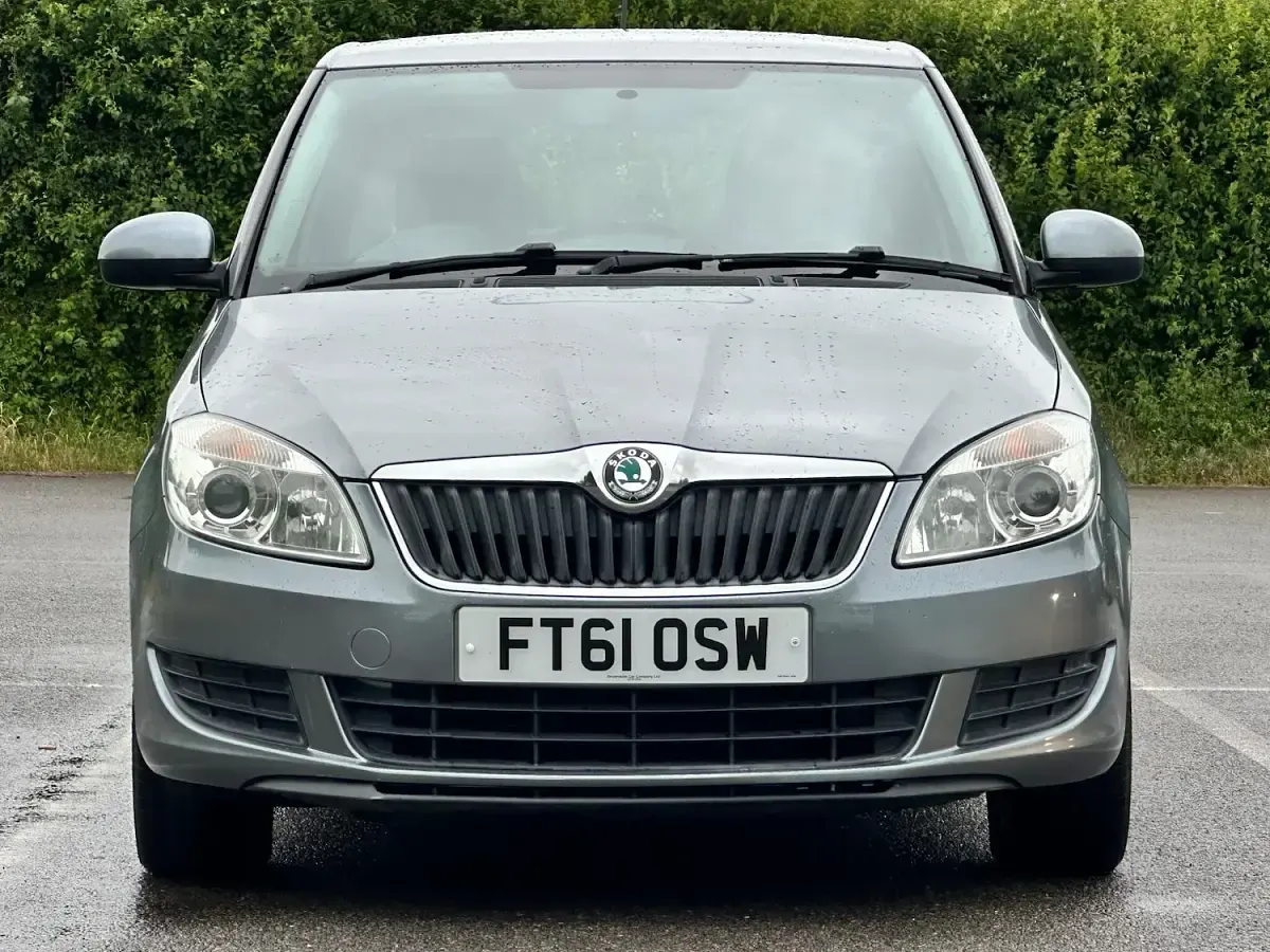 Used Skoda Fabia SE 105 HP (77 kW) 2012 Grey Hatchback