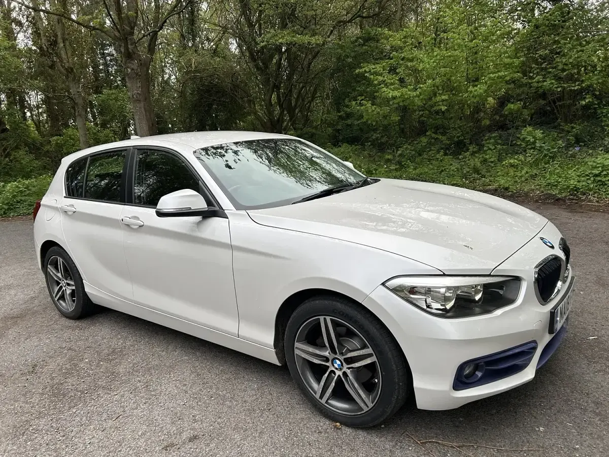 Used BMW 116 Sport Line 2018 White Hatchback
