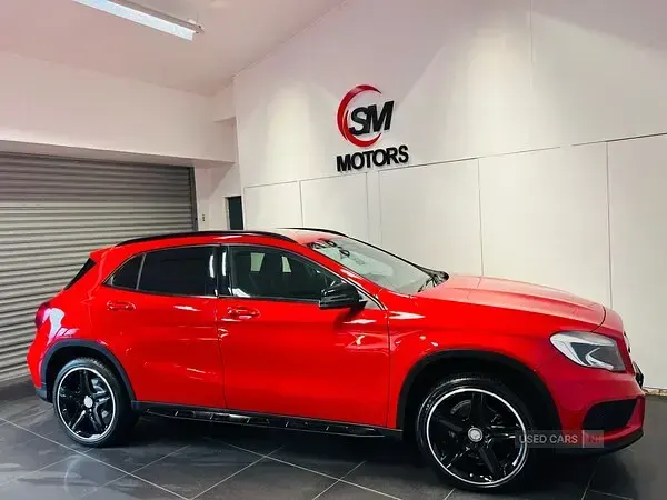 Used Mercedes GLA200 AMG line 136 HP (100 kW) 2017 Red SUV