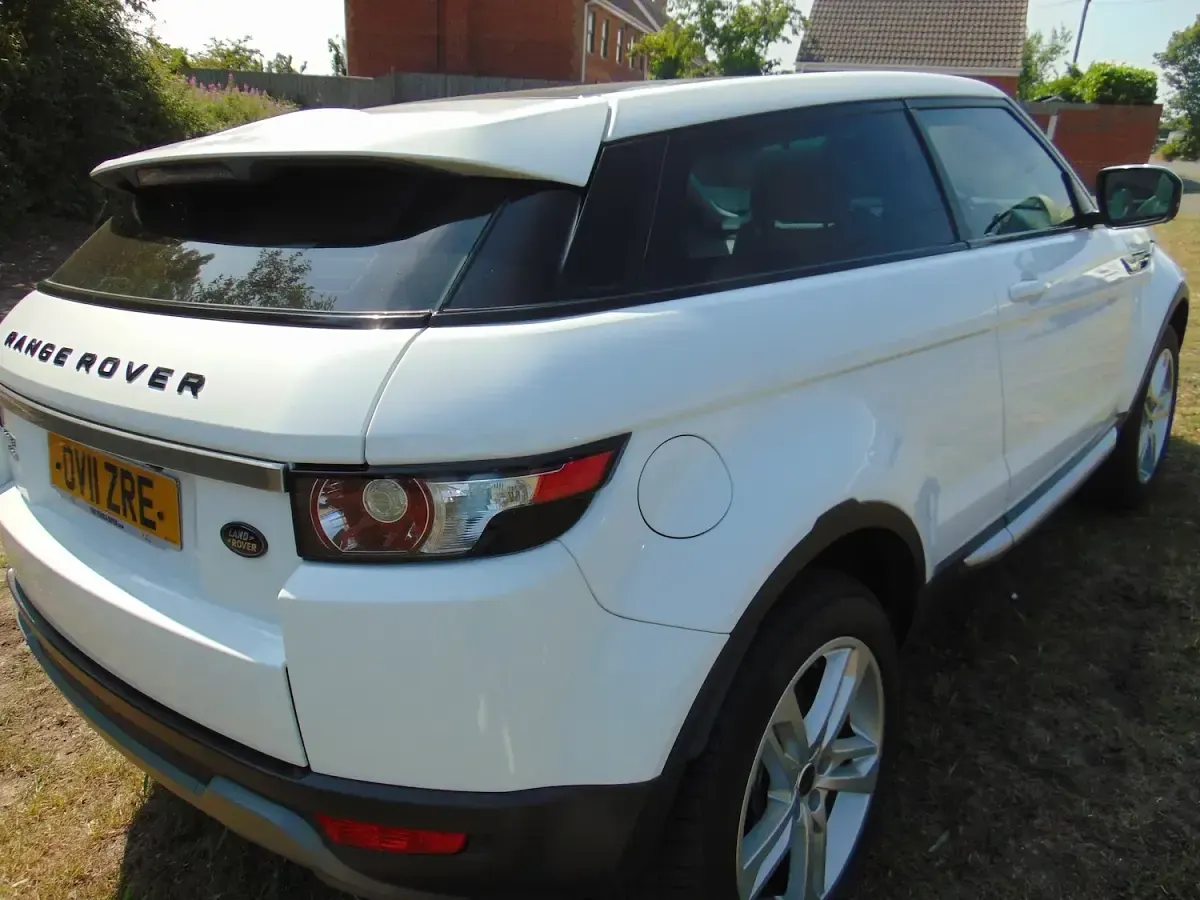 Used Land Rover Range Rover evoque Prestige 2011 White Coupe