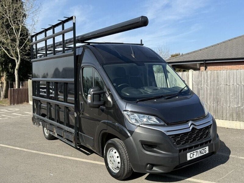 Grey Used 2021 Citroën Relay Van | £12,500 (Good price) - Image 1/4