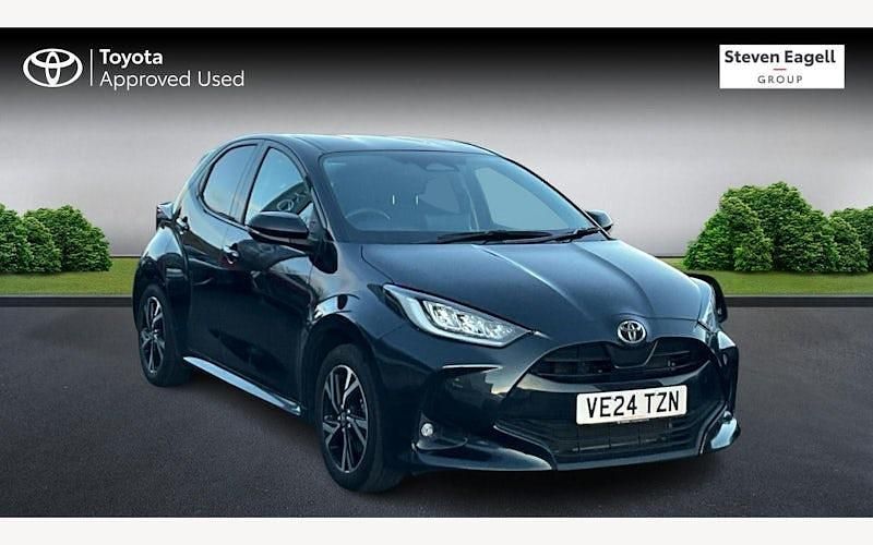 Used Toyota Yaris Hybrid Design 116 HP (85 kW) 2026 Hatchback