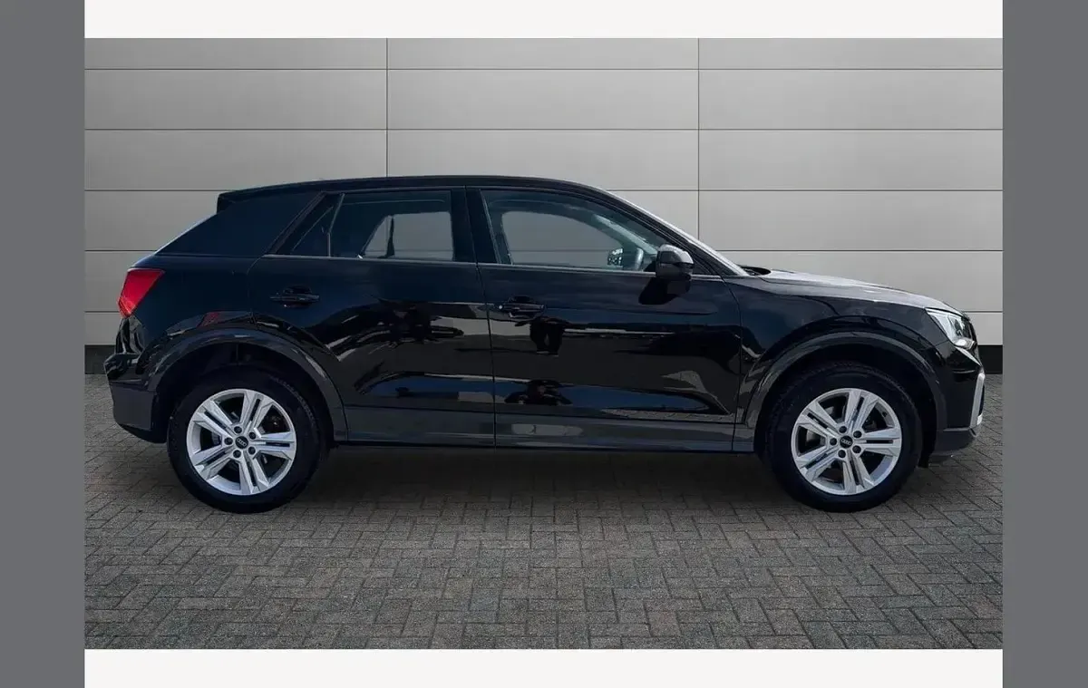Used Audi Q2 Sport 150 HP (110 kW) 2023 Brilliant black SUV