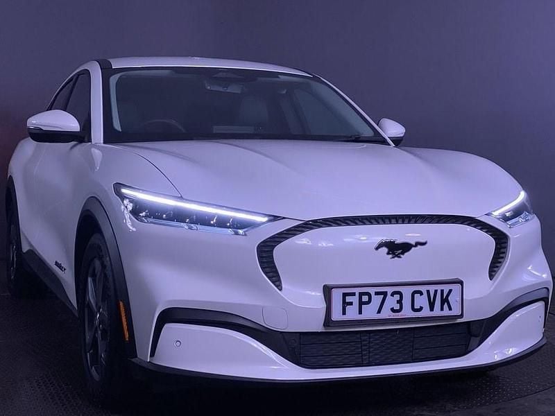 Used Ford Mustang Extended Range 294 HP (216 kW) 2024 White SUV