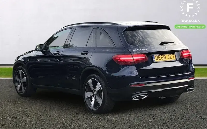 Used Mercedes GLC220 Urban 170 HP (125 kW) 2019 Blue SUV
