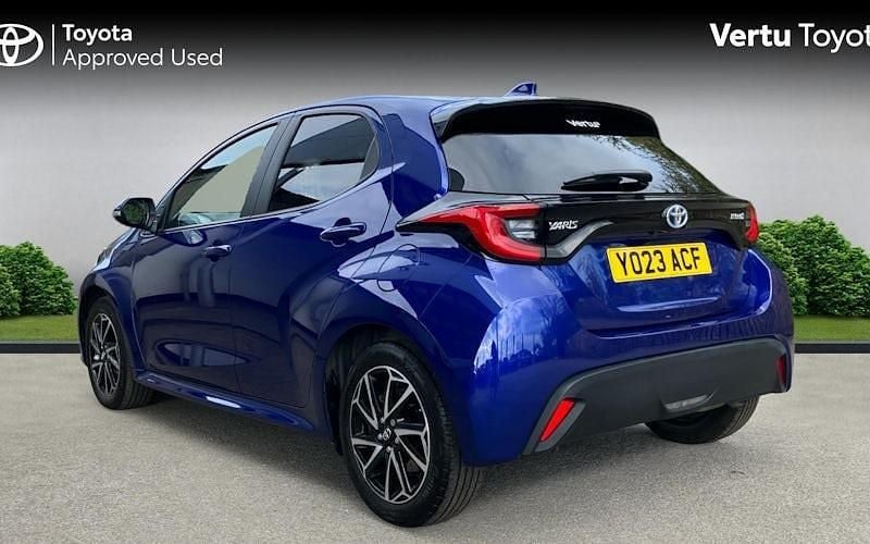 Used Toyota Yaris Hybrid Design 116 HP (85 kW) 2026 Hatchback