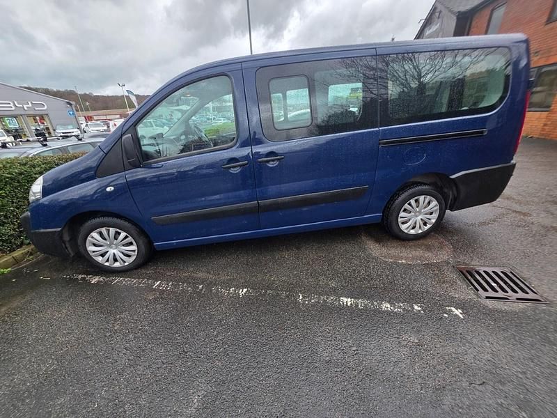 Used Citroën Dispatch 125 HP (91 kW) 2014 Blue MPV