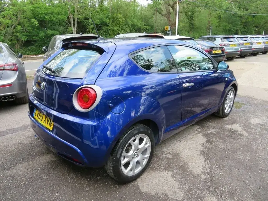 Begagnad Alfa Romeo MiTo Progression 105 HK (77 kW) 2015 Blå Halvkombi