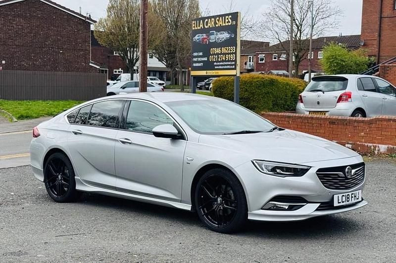 Used Vauxhall Insignia Sport 170 HP (125 kW) 2018 Silver Hatchback