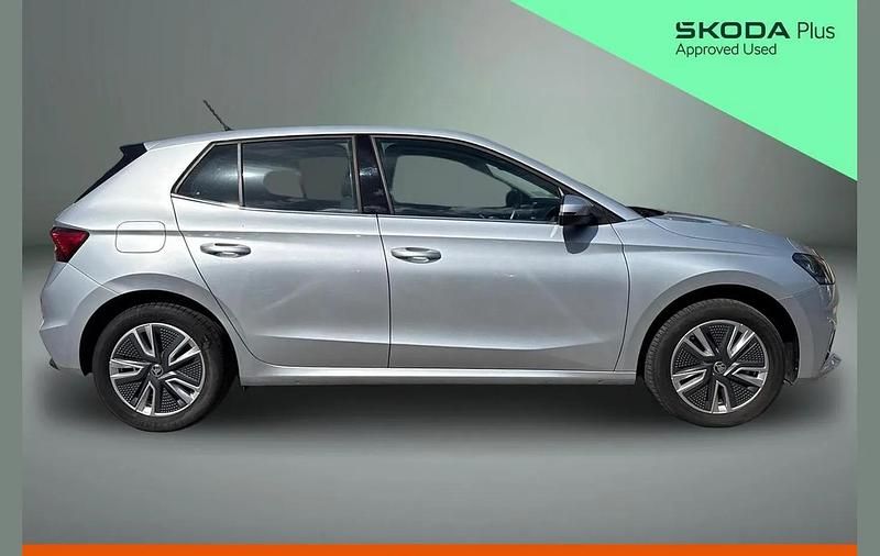 Used Skoda Fabia SE L 108 HP (79 kW) 2023 Silver Hatchback