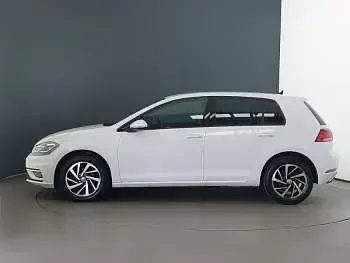 Used VW Golf VII Edition 115 HP (84 kW) 2019 White Hatchback