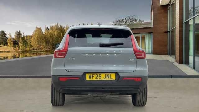 Used Volvo XC40 Plus 161 HP (118 kW) 2025 SUV