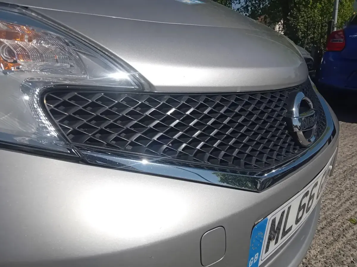 Begagnad Nissan Note S 2016 Silver Halvkombi