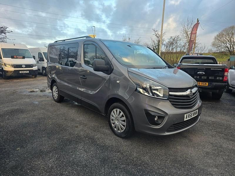Used Vauxhall Vivaro Sportive 120 HP (88 kW) 2019 Grey MPV