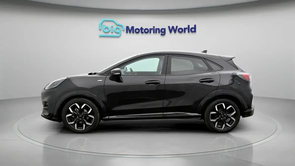 Usado Ford Puma ST-Line X 125 HP (91 kW) 2023 Preto SUV