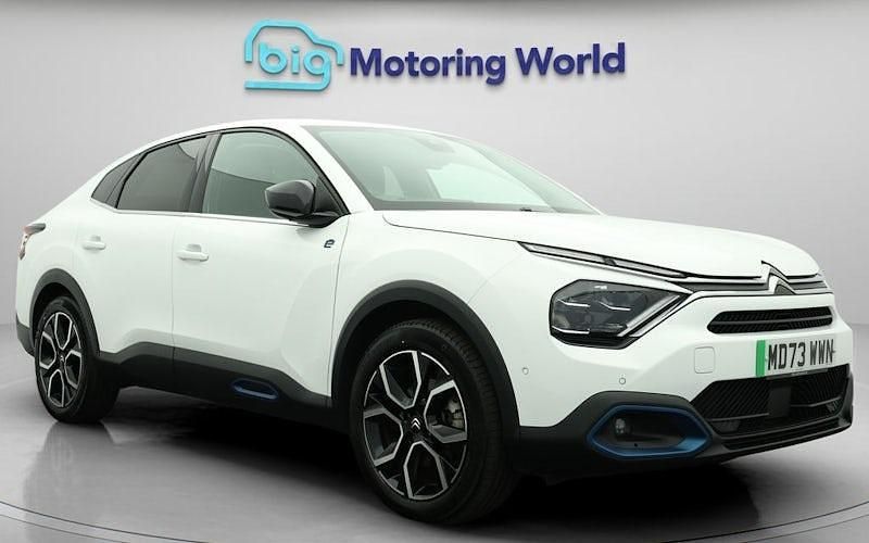 Used 2023 Citroën e-C4 Shine Sedan | £14,800 (Good price) - Image 1/4