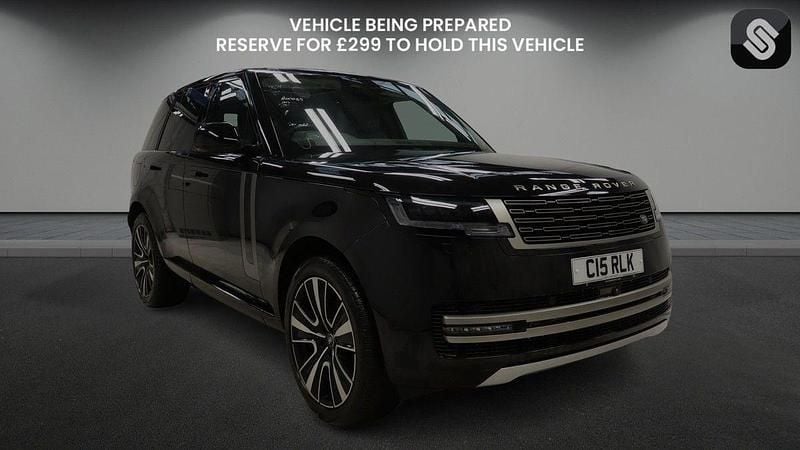 Used Land Rover Range Rover SE 300 HP (220 kW) 2024 Santorini black SUV