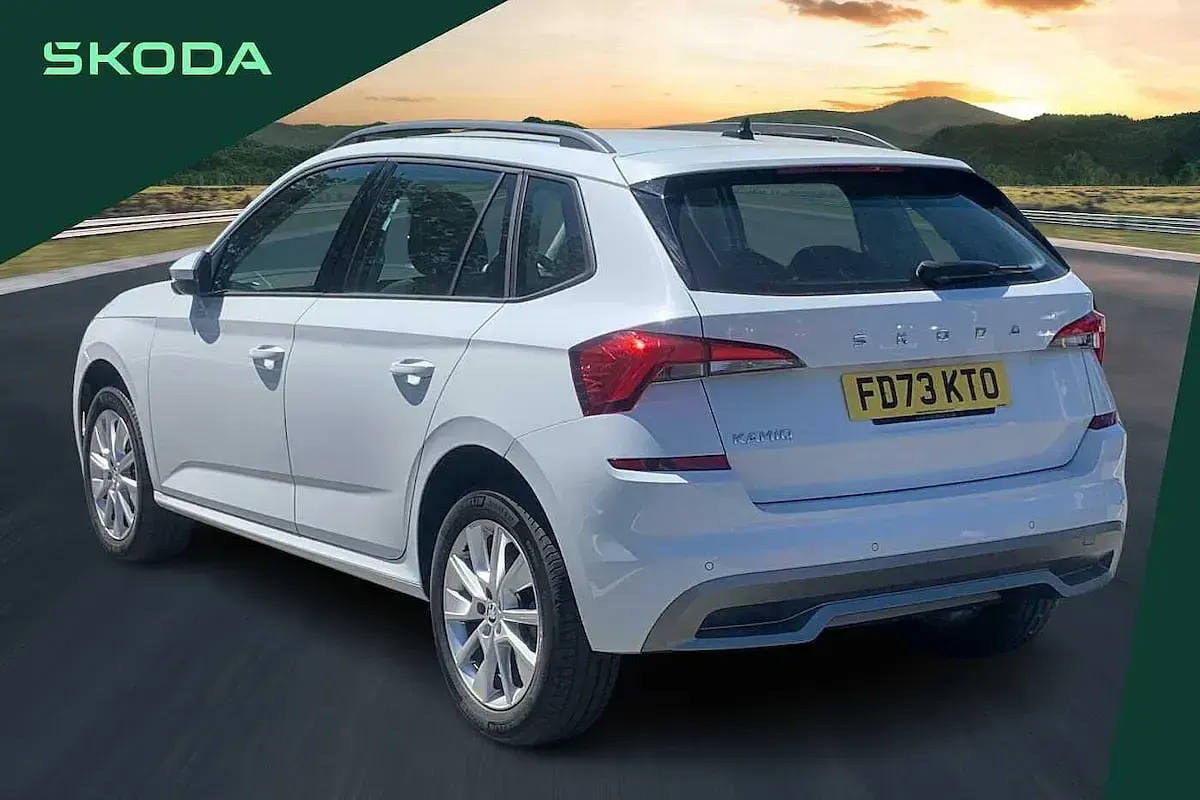 Used Skoda 110 R SE 81 HP (59 kW) 2024 Moon white metallic Estate