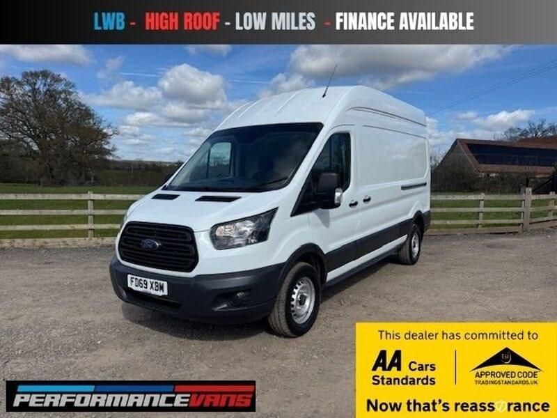 Used Ford Transit 130 HP (95 kW) 2020 White Van