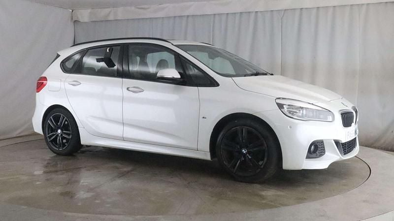 White Used 2015 BMW 225 M Sport Hatchback | £9,999 (Fair price) - Image 1/4
