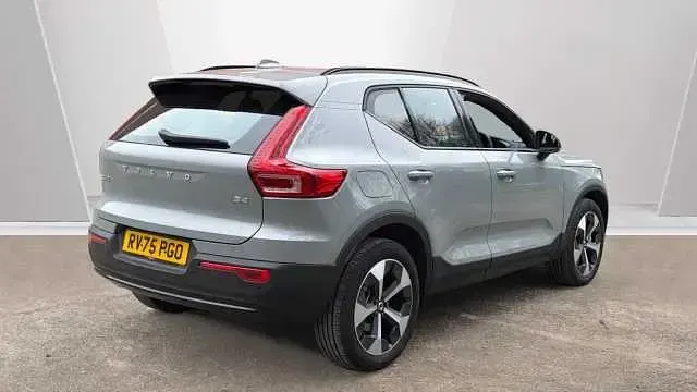 Used Volvo XC40 Plus 194 HP (142 kW) 2026 SUV