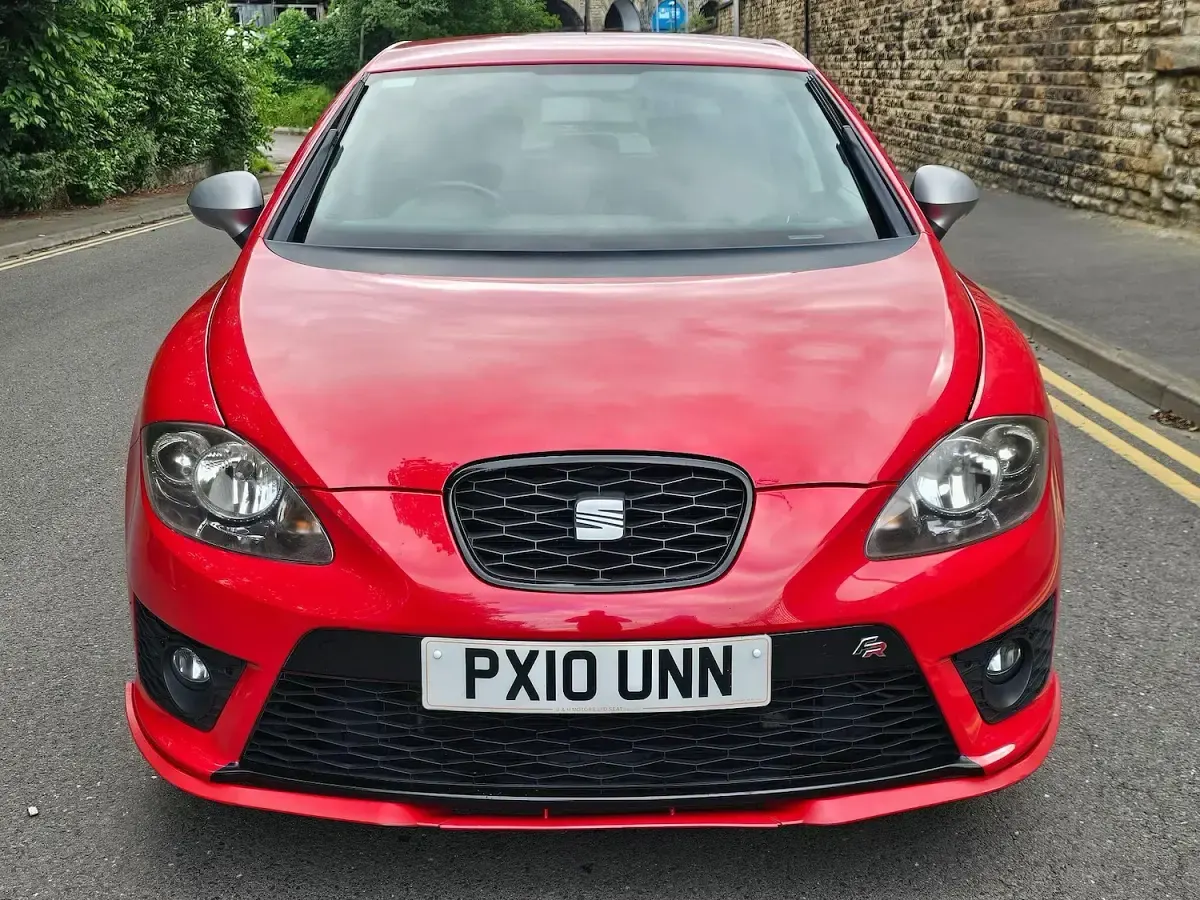Used Seat Leon FR 2010 Red Hatchback