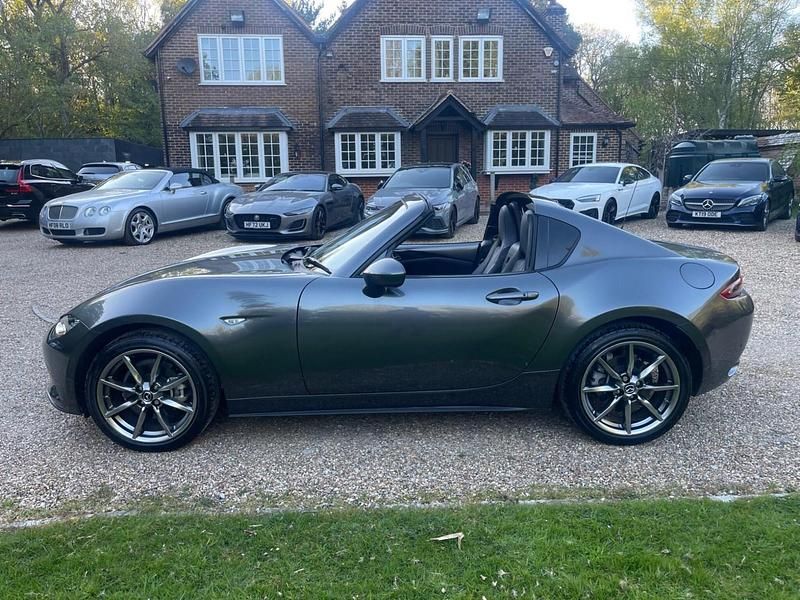 Begagnad Mazda MX5 Inclusive 184 HK (135 kW) 2022 Grå Cab