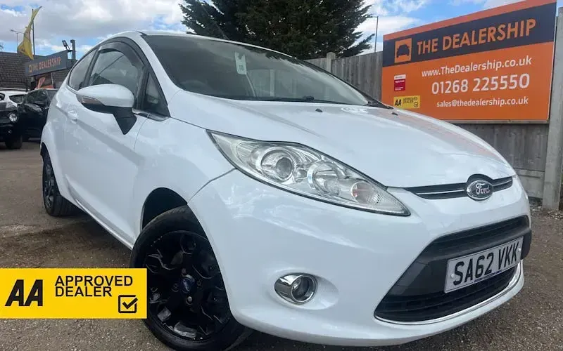 Used Ford Fiesta Zetec 82 HP (60 kW) 2012 Hatchback
