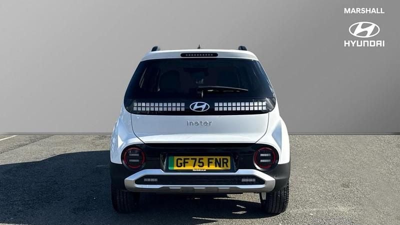 Used Hyundai Inster 85 kW (116 HP) 2025 White Hatchback