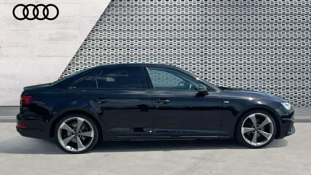 Used Audi A4 Black Edition 150 HP (110 kW) 2019 Black Sedan