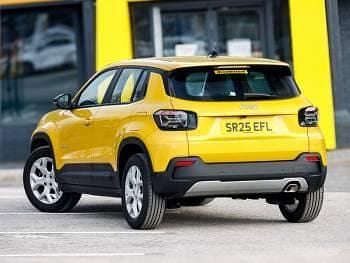 Used Jeep Avenger Summit 100 HP (73 kW) 2025 Yellow SUV