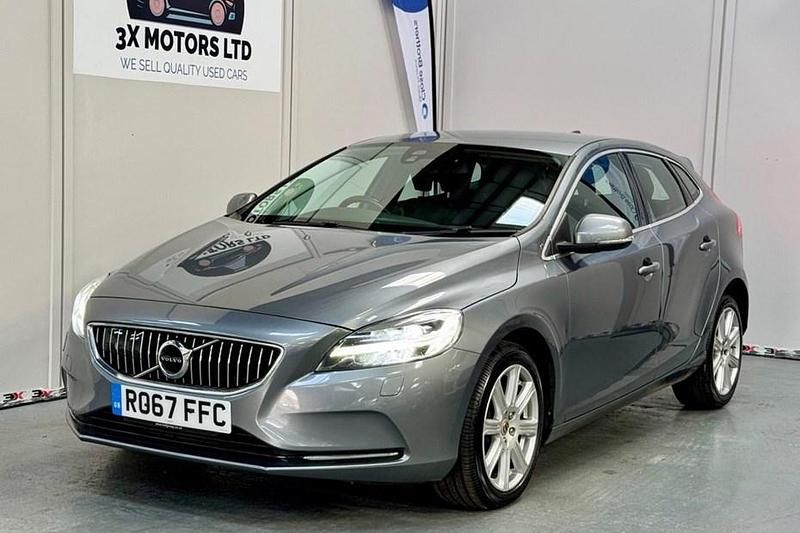 Grey Used 2017 Volvo V40 Inscription Estate | £9,490 (Fair price) - Image 1/1