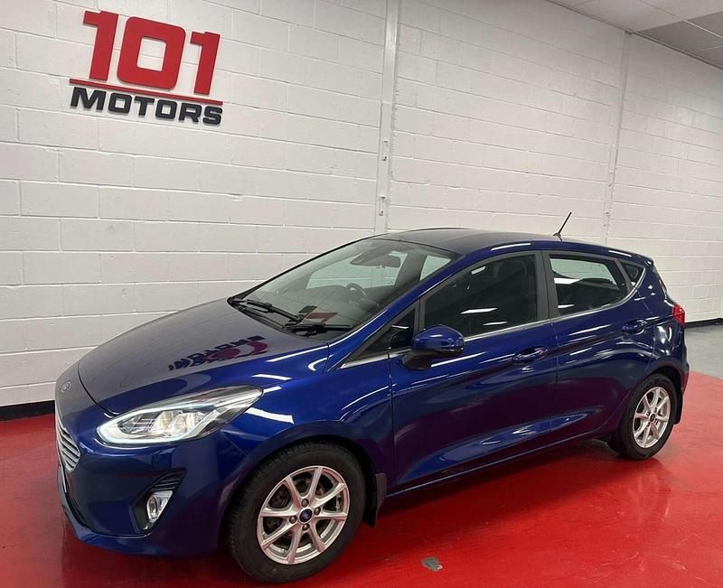Used Ford Fiesta Zetec 100 HP (73 kW) 2018 Blue Hatchback