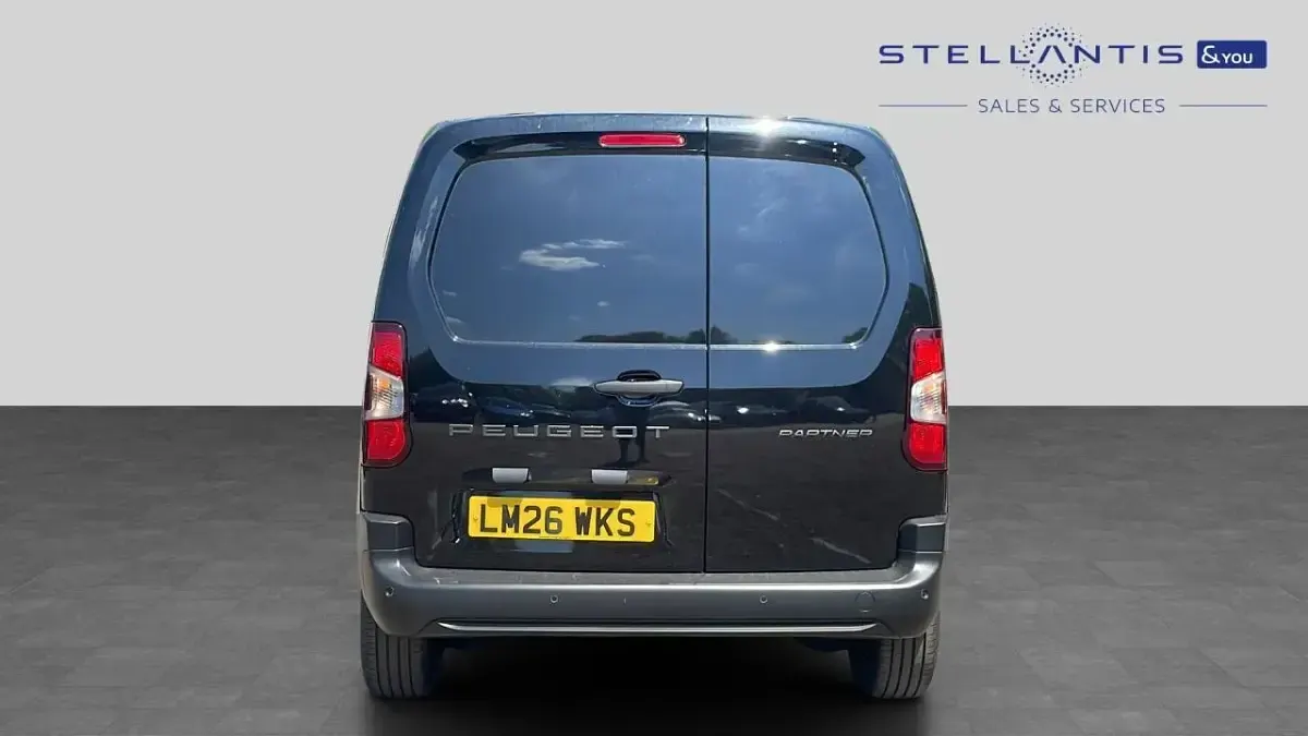 New Peugeot Partner S 129 HP (94 kW) 2026 Black MPV