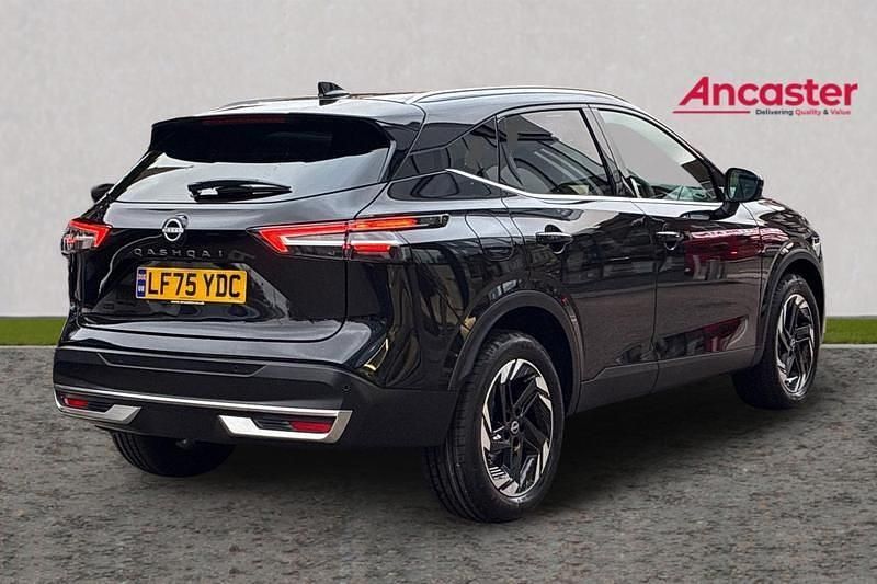New Nissan Qashqai N-Connecta 2025 Pearl  black SUV