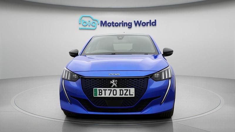 Used Peugeot e-208 GT-line 100 kW (137 HP) 2020 Blue Hatchback