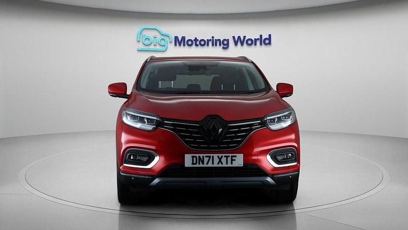 Used Renault Kadjar Version S 140 HP (102 kW) 2022 Red SUV