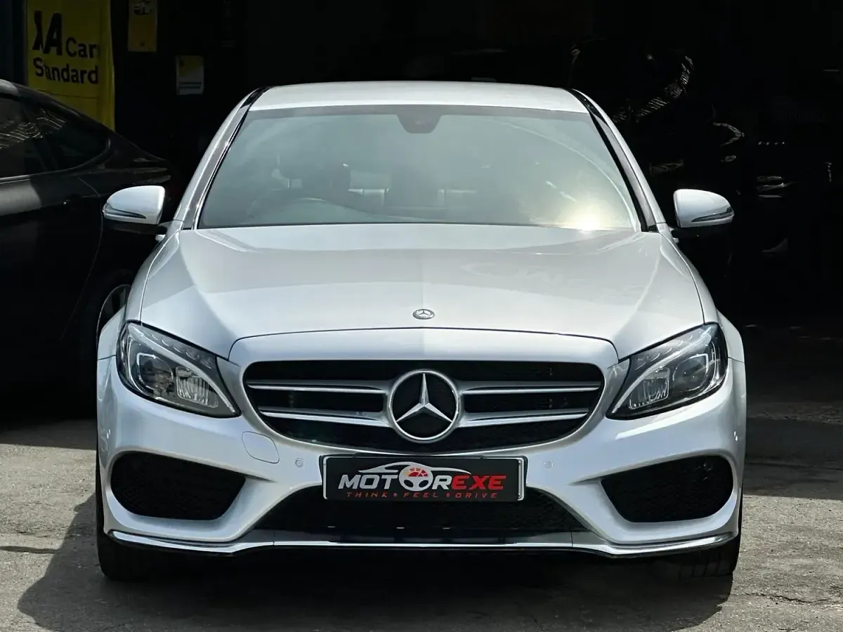 Used Mercedes C220 AMG line 170 HP (125 kW) 2015 Silver Sedan