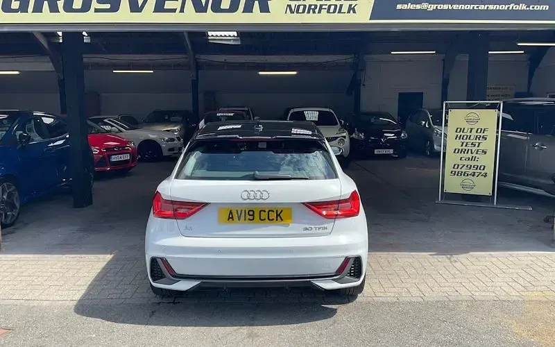Used Audi A1 Sportback S-Line 116 HP (85 kW) 2019 White Hatchback