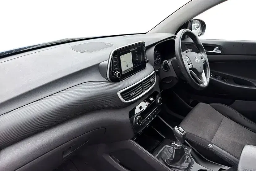 Used Hyundai Tucson SE 132 HP (97 kW) 2019 Blue SUV