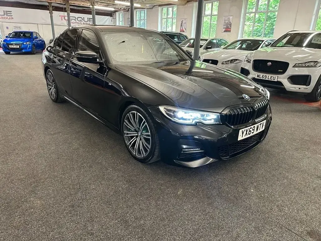 Usado BMW 330 M Sport 2019 Negro Berlina
