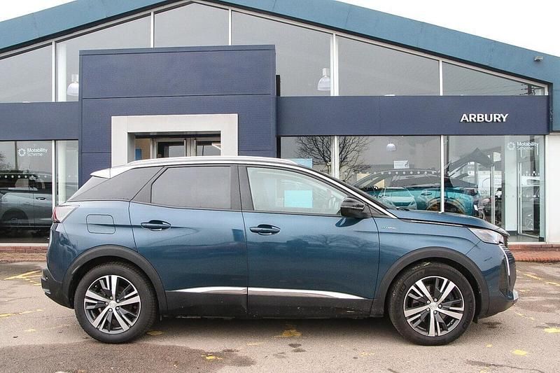 Used Peugeot 3008 Allure Premium 222 HP (163 kW) 2021 Blue SUV