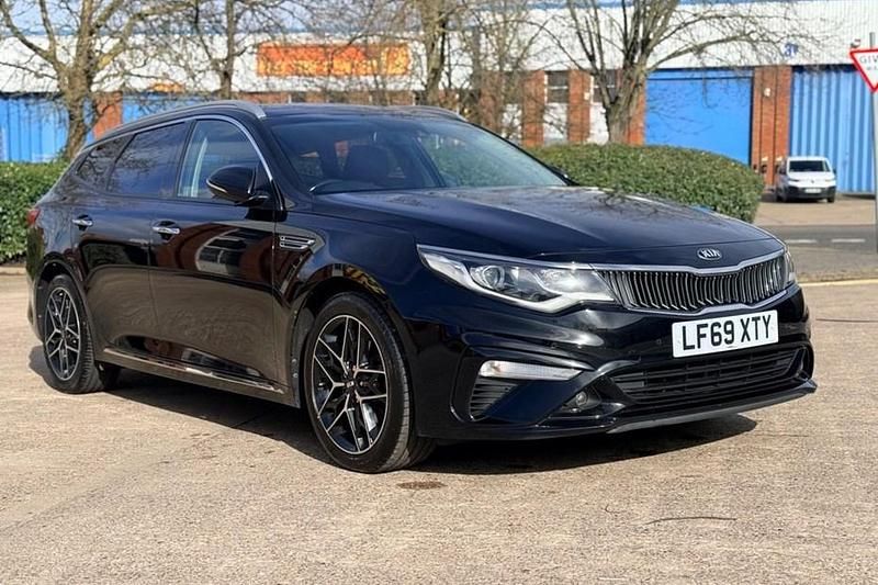 Used Kia Optima 134 HP (98 kW) 2019 Black Estate