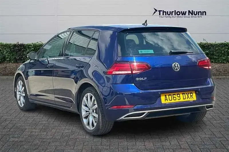 Używany VW Golf VII GT 150 KM (110 kW) 2019 Niebieski Hatchback