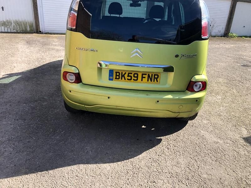 Used Citroën C3 Picasso Exclusive 90 HP (66 kW) 2009 Green MPV