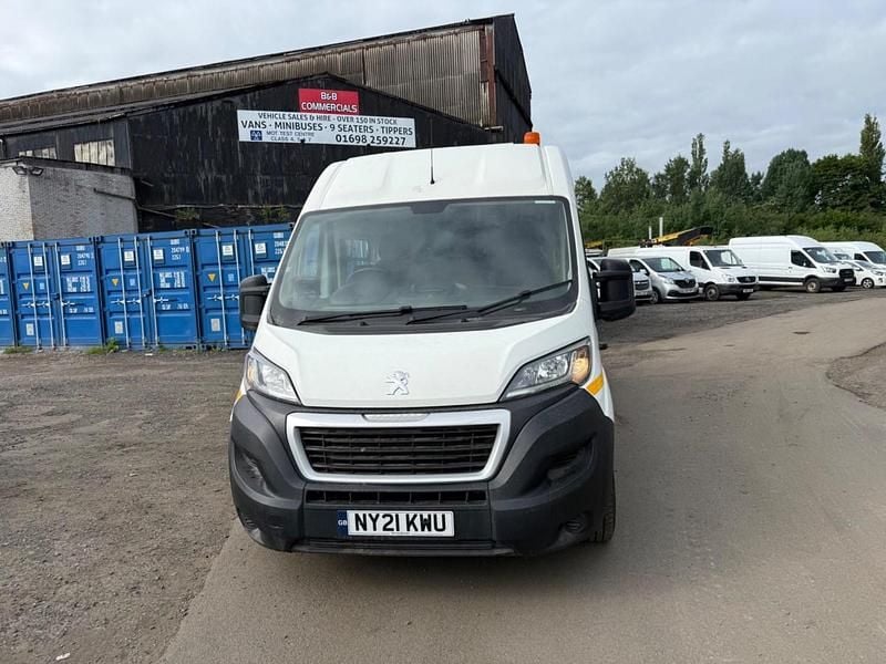 Used Peugeot Boxer S 140 HP (102 kW) 2021 White Van