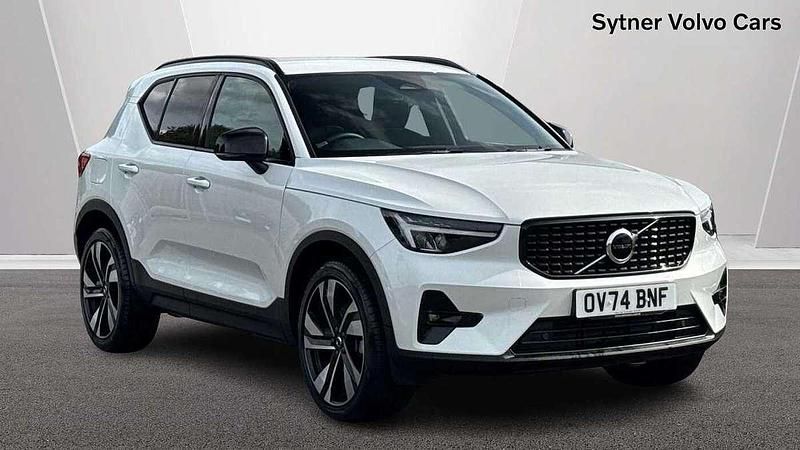 White Used 2024 Volvo XC40 Plus SUV | £29,750 (Good price) - Image 1/4