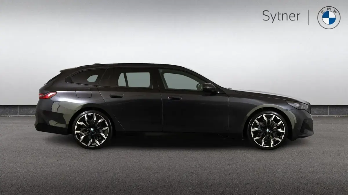 New BMW 530e M Sport 295 HP (216 kW) 2026 Grey Estate