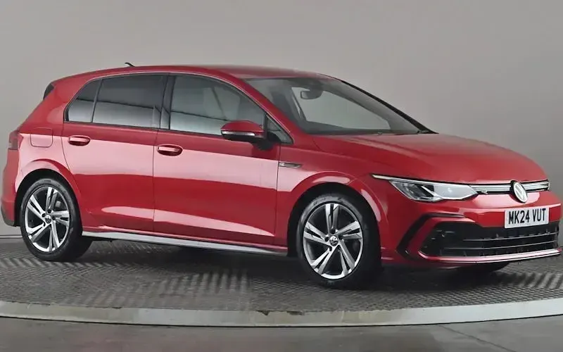 Used VW Golf VIII R-line 150 HP (110 kW) 2024 Hatchback
